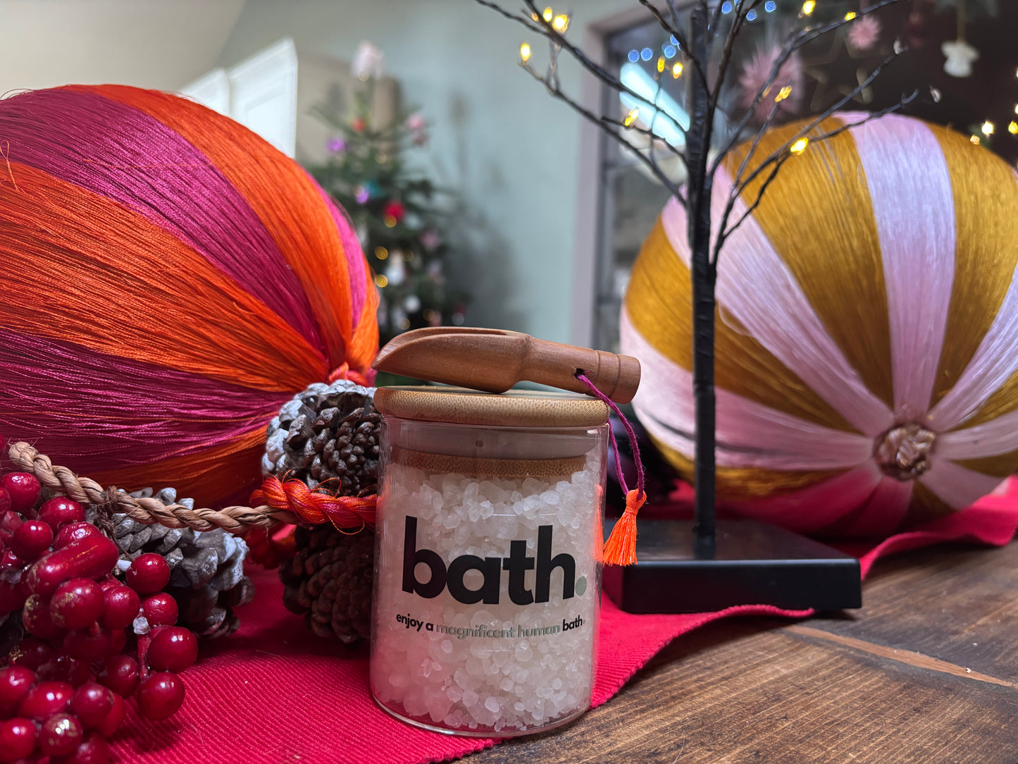 bath.jar